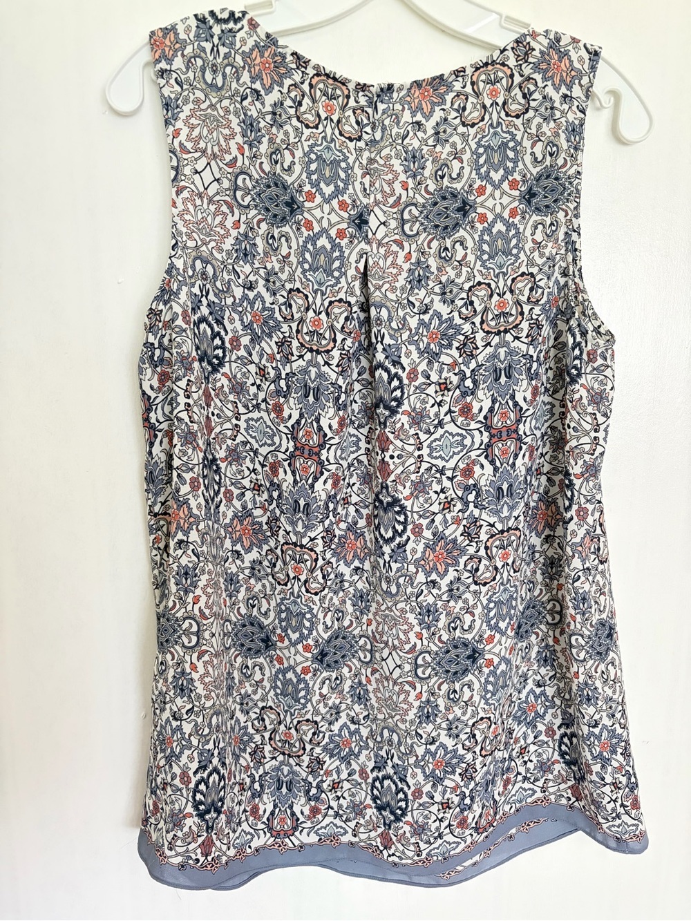 Max Studio Sleeveless Mosaic-Print Camisole in Blue and Cream - Picture 6 of 11